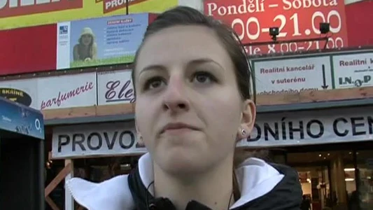 Чешский парень в поисках кого трахнуть -  и находит