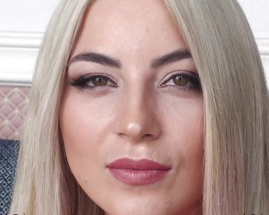 Попала к Вудману на секс с его друзьями