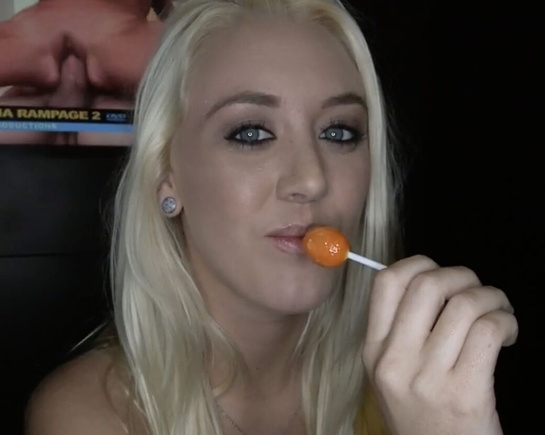 Никогда раньше не пробовала Glory Hole