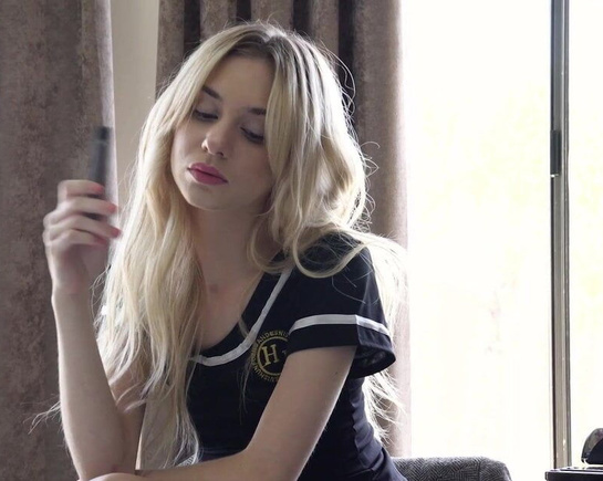 Очень горячая чирлидерша