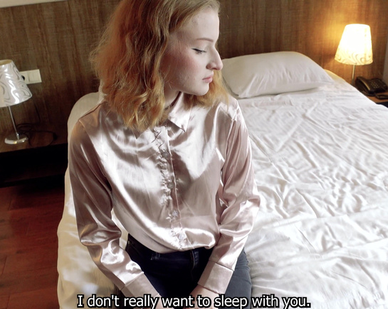 Секс с сводной сестрой в отельном номере