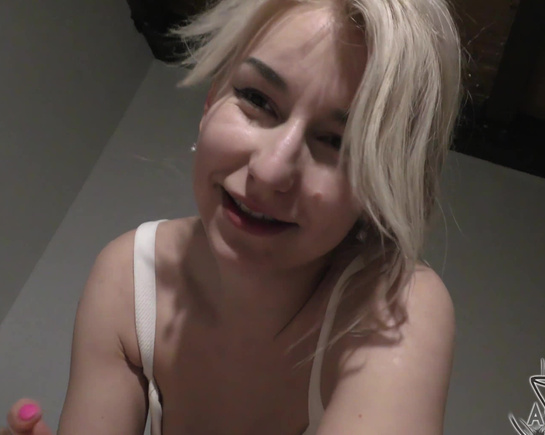 Ночной минет от опытной любовницы