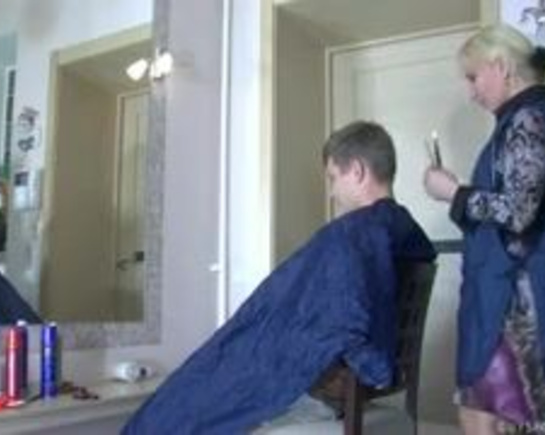 Трахнул свою парикмахершу