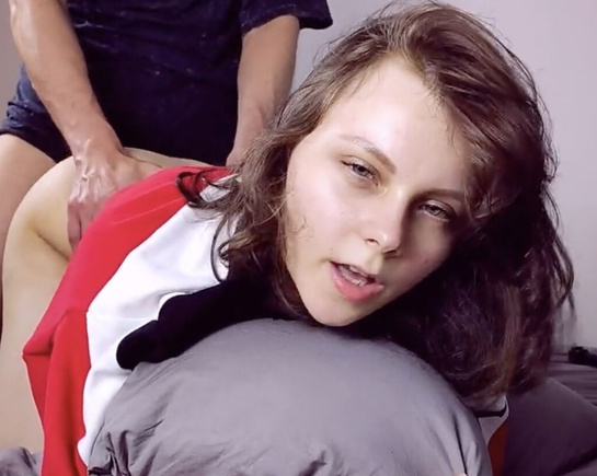 Милый, ты хочешь в ротик или на лицо?? - И туда и туда, любимая..