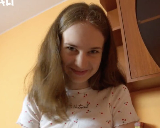 Нашла твою секс игрушку в туалете, не понимаю, почему ты просто не трахнешь меня???