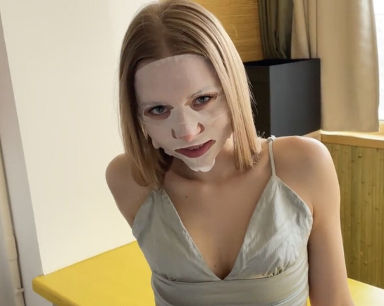 Вы понимаете что у меня нет денег? - Соблазнила симпатичного хозяина квартиры, когда он пришел за оплатой...